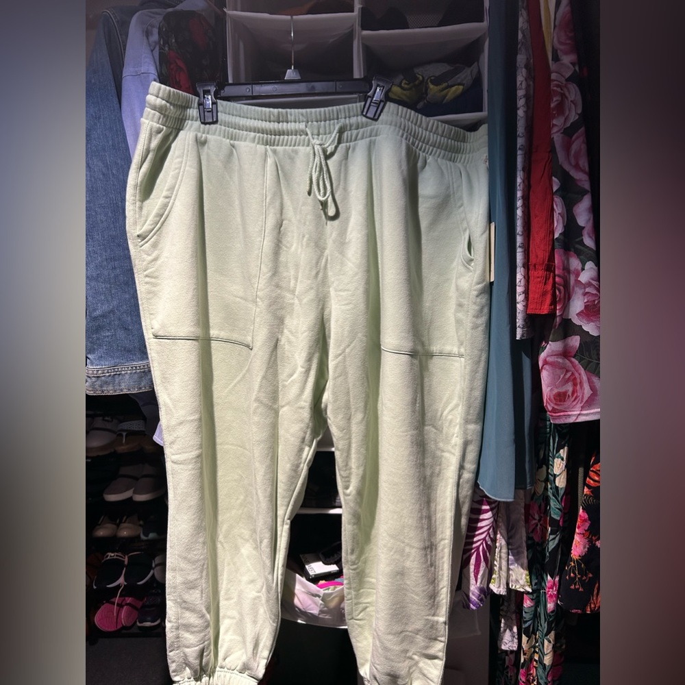 Universal Thread Mint Colored Sweatpants NWT Sz 3X